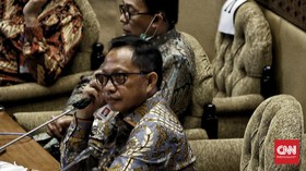 Tito: Negara Otokrasi dan Oligarki Lebih Efektif Atasi Corona