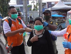 Pasar di Polman Kembali Dibuka, Akses Masuk Diperketat untuk Cegah Corona