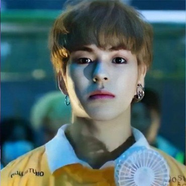 Penampilan Gemas Asahi & Jaehyuk TREASURE Saat Syuting MV Debut