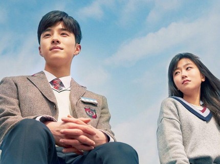 5 Drama Korea yang Menguras Air Mata, Sedih Banget Bun!