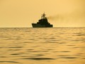 AS Lepas Tembakan Peringatan ke 13 Kapal Iran di Selat Hormuz