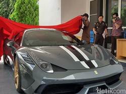 Turun Harga, Ferrari Selundupan dari Singapura Dilelang Rp 6,4 M