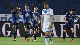 FOTO: Menang Besar, Atalanta Pepet Juventus