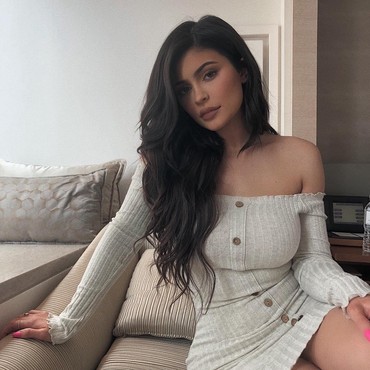 Ibunda Sebut Kylie Jenner Sempat Mau Dibunuh oleh Mantan Pacar Kakak