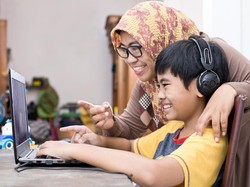 Dukung Belajar Online, Ruangguru Beri Layanan Gratis buat Guru & Siswa