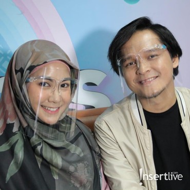 Belum Dapat Momongan, Anisa Rahma dan Anandito Dwis Urus Anak Kucing