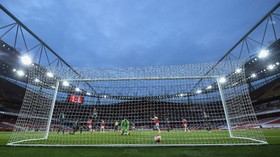 Pergantian Lima Pemain di Sepak Bola Berlanjut Musim Depan