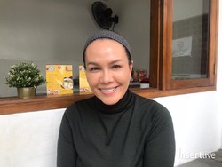 Fitri Salhuteru Ungkap Alasan Produk Reza Gladys Tak Ada Nomor BPOM