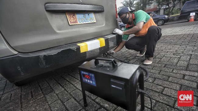 KLHK menyatakan kelulusan uji emisi menentukan denda pencemaran dan kendaraan bisa dilarang beroperasi jika tiga kali kena.