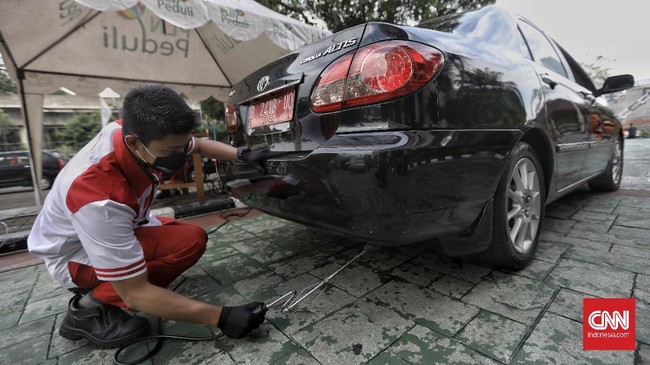 Sejauh ini Dinas Lingkungan Hidup DKI Jakarta menjelaskan baru 155 bengkel yang berkompeten menguji emisi di ibu kota.