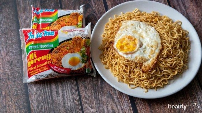 Viral Seleb TikTok Singapura Beri Rating Indomie Goreng Hanya 2/10, Langsung 'Diserbu' Netizen RI!