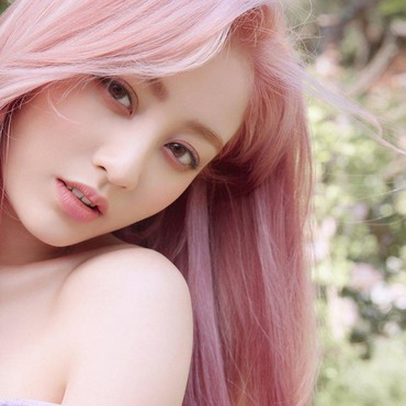 Lirik Lagu Terjemahan Stardust Love Song - Jihyo TWICE