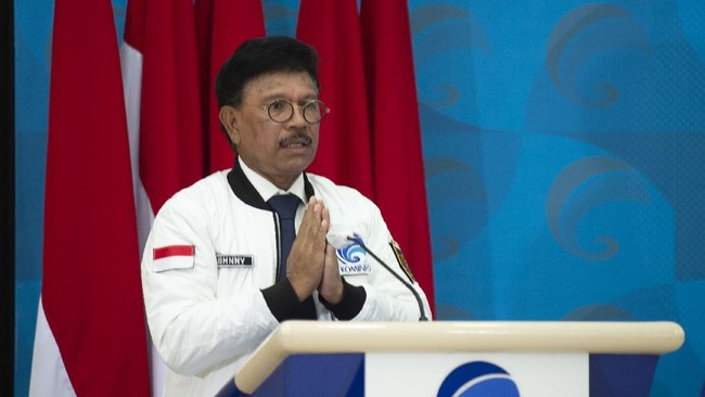 Kemenkominfo mengumumkan memberlakukan aturan WFH akibat tutup kantor sementara usai pegawai dilaporkan positif Covid-19.