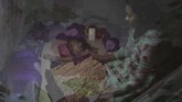 Korban Banjir Konawe Warga korban banjir bersama anaknya mengungsi di Desa Laloika, Konawe, Sulawesi Tenggara, Rabu (15/7/2020). Sebanyak 1.207 warga terpaksa mengungsi akibat banjir yang melanda Kecamatan Pondidaha sejak sepekan terakhir. ANTARA FOTO/Jojon./foc.