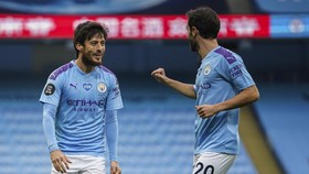 5 Bintang yang Positif Corona Sebelum Musim Baru Dimulai