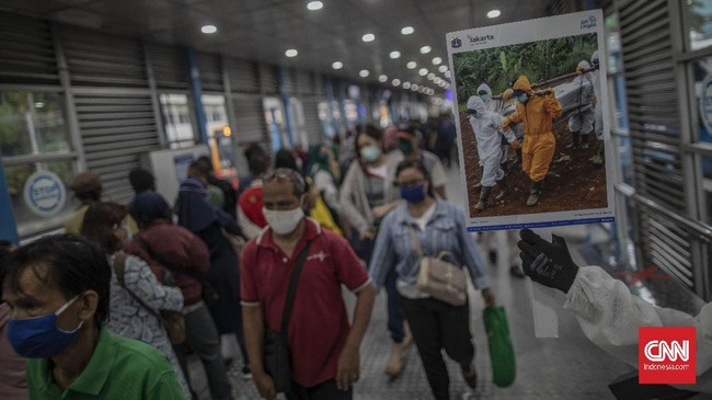 Para pemuka opini, Busyro Muqoddas hingga Tengku Zul misalnya, kebanyakan menyatakan penyebaran Covid-19 tak terkendali walau masih percaya Jokowi.