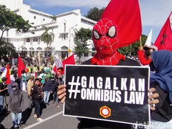 Perwakilan Organisasi Buruh Kirim Draf Sandingan RUU Omnibus Law ke DPR