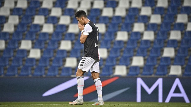 Cristiano Ronaldo kemungkinan besar tidak tampil pada laga terakhir Juventus di Liga Italia sekaligus memupuskan ambisi menjadi top skor.