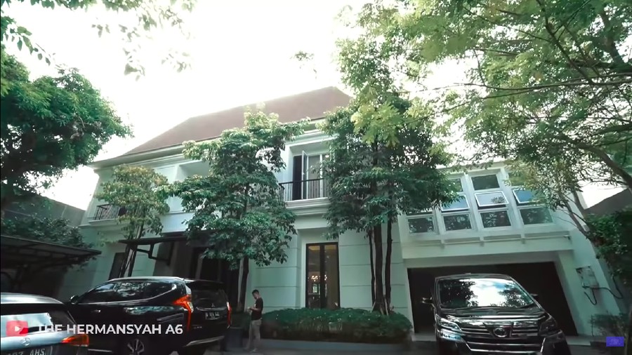 Tinggalkan Istana Cinere Anang Ashanty Siap Pindah ke Tinggalkan Istana Cinere Anang Ashanty Siap Pindah ke