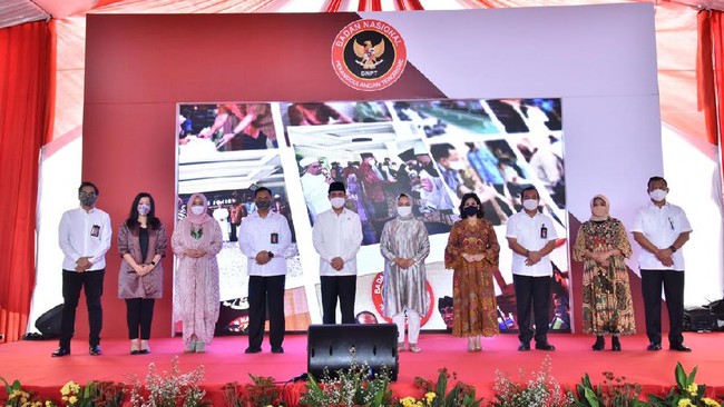 PKS dan PPP kecam tudingan BNPT yang menyebut ada 198 pesantren di Indonesia yang terafiliasi dengan jaringan teroris.