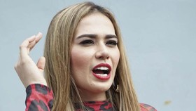 Polisi Tangkap Catherine Wilson Seorang Diri di Rumahnya