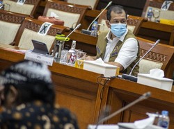 Pemerintah Puji Daerah yang Belajar via Radio: Tak Ada Rotan Akar Pun Jadi
