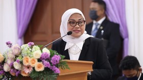 Ultah ke-51, Menaker Raih Gelar Doktor Ilmu Pemerintahan