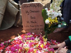 Omas Meninggal, Jarwo Kwat Kehilangan Pelawak Wanita Legendaris