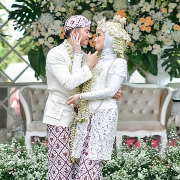 Isu Cerai Makin Santer, Ini Alasan Rizki DA Tetap Bungkam