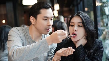 Terbongkar, Ini Taktik Maut Suami Taklukan Hati Sandra Dewi Saat PDKT