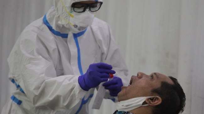 Pemprov Jabar ingin melacak keberadaan virus corona di lingkungan kerja di instansi pemerintahan dan perkantoran.