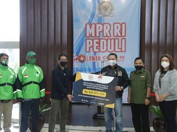 Donasi Lawan COVID-19 Capai Rp 842 Juta, 28 Ribu Ojol Dapat Pulsa Gratis