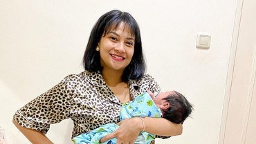 img-title Kelana Gala Tanpa Belaian Orang Tua