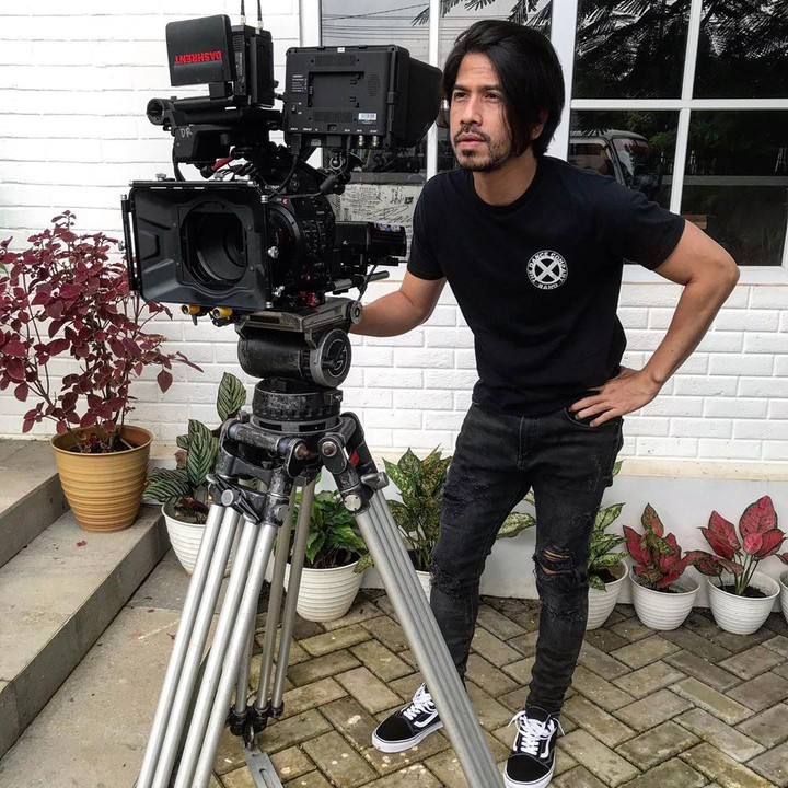 <p>Ariyo Wahab mengembangkan karier sebagai aktor dan membintangi beberapa film, antara lain <em>Biarkan Bintang Menari</em>, <em>Lantai 13</em>, dan <em>Negeri 5 Menara</em>. (Foto: Instagram @ariyowahab)</p>