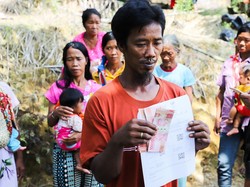Mensos Permudah Bansos Tunai Bagi Masyarakat Suku Anak Dalam Jambi