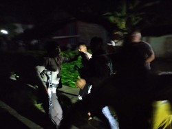 Urusan Utang Bikin Tetangga Gelap Mata, Bacok Ibu-2 Anak Membabi Buta