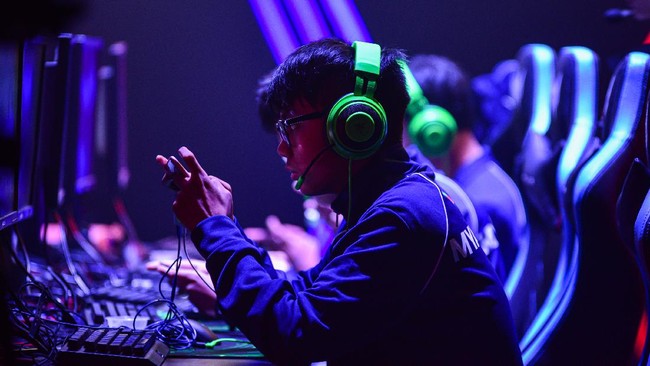 Alami Gangguan Internet, Timnas DOTA Indonesia Dinyatakan WO Timnas DOTA 2 Indonesia dinyatakan walk out saat hendak bertanding dengan Timnas Dota Filipina di IESF World Championship 2020 ASEAN.