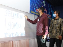 Keren! Garut Punya Kampung Internet Murah