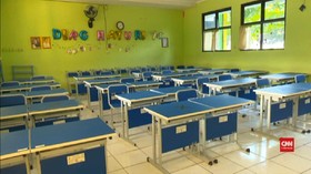 VIDEO: Sekolah Bekasi Tunda Belajar Tatap Muka