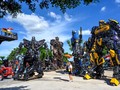 Ban Hun Lek, 'Rumah' Robot-robot Transformers di Thailand