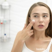 Pertama Kali Pakai Serum? Ini Cara Memilih Serum Sesuai dengan Jenis Kulit