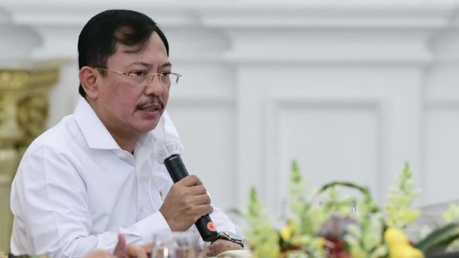 Menkes Terawan mengatakan total ada 16 ribu lebih tenaga kesehatan tersedia menghadapi pandemi corona, 3.500 di antaranya merupakan dokter insternship.