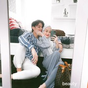 Inspirasi Gaya OOTD Couple ala Dinda Hauw dan Rey Mbayang