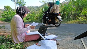 Punya 52 Blank Spot Internet, Lebak Kaji Belajar Tatap Muka