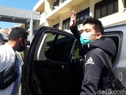 Pengakuan Boy William Usai Dipanggil Terkait Kasus Carding