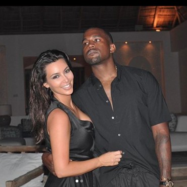 Musim Terakhir 'KUWTK' Fokus Drama Perceraian Kim Kardashian & Kanye West