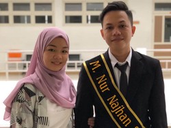 So Sweet! Mahasiswa UIN Yogya Ini Menikah di Hari Wisuda