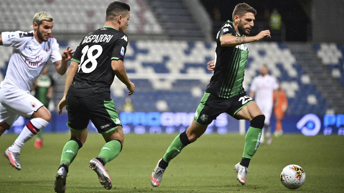 FOTO: AC Milan Menata Mimpi ke Eropa
