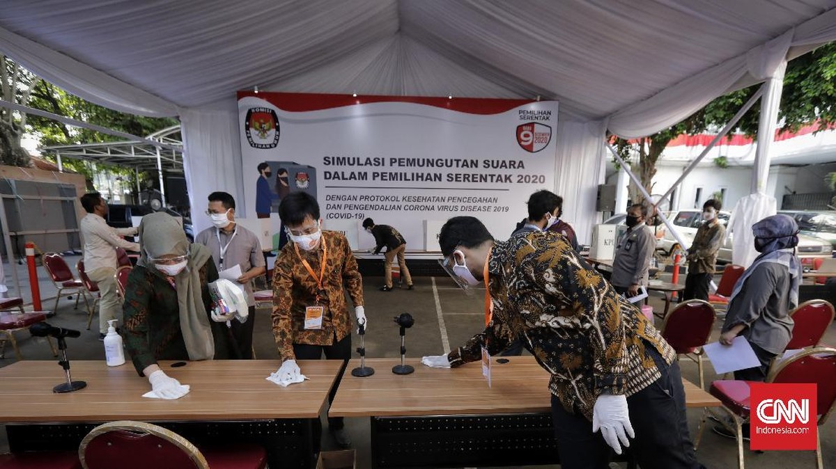 FOTO: Ancaman Pandemi dan Simulasi Pencoblosan Pilkada 2020