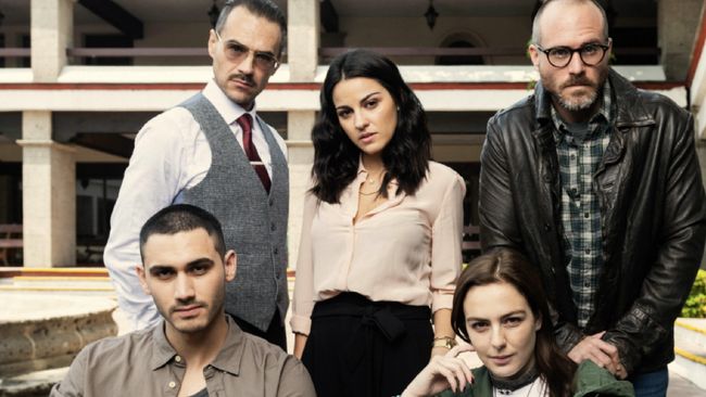 Dark Desire menjadi salah satu serial paling dicari di Netflix Indonesia dalam beberapa waktu terakhir dan disebut-sebut seperti perpaduan You dan 365 Days.
